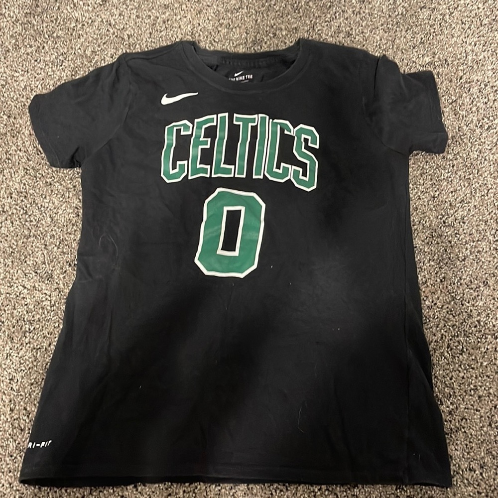 Nike celtics shirt
